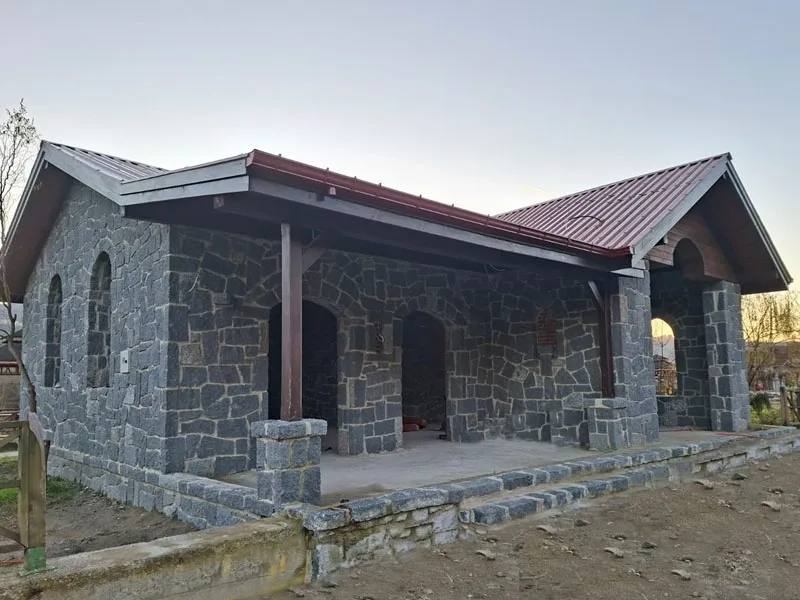 Rize/Derenin altı