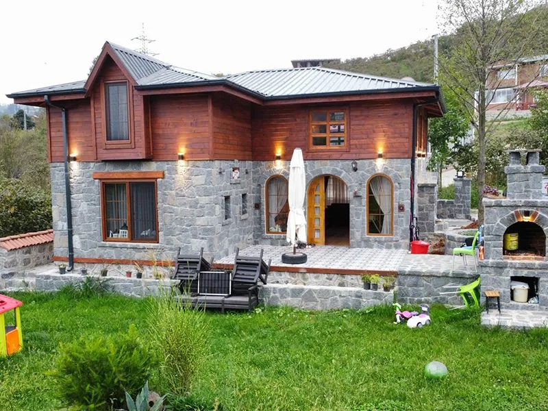 Trabzon/ Bengisu Taş ve Ahşap Villa